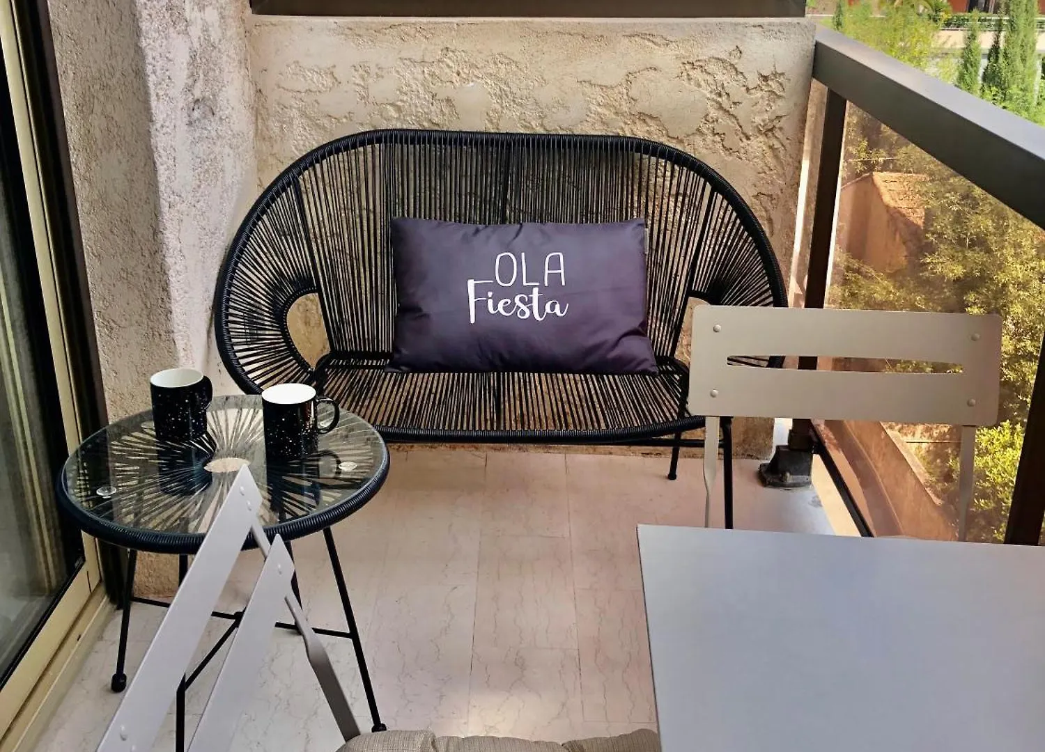 Grand Studio Terrasse Climatise Central Et Calme Saint-Raphael  Apartment Saint-Raphael (Var)